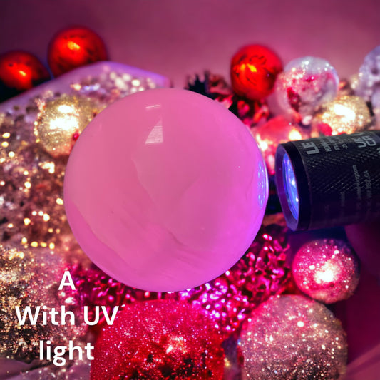 Mango calcite spheres