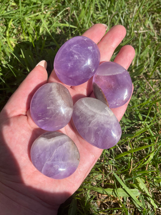 Amethyst palm stone