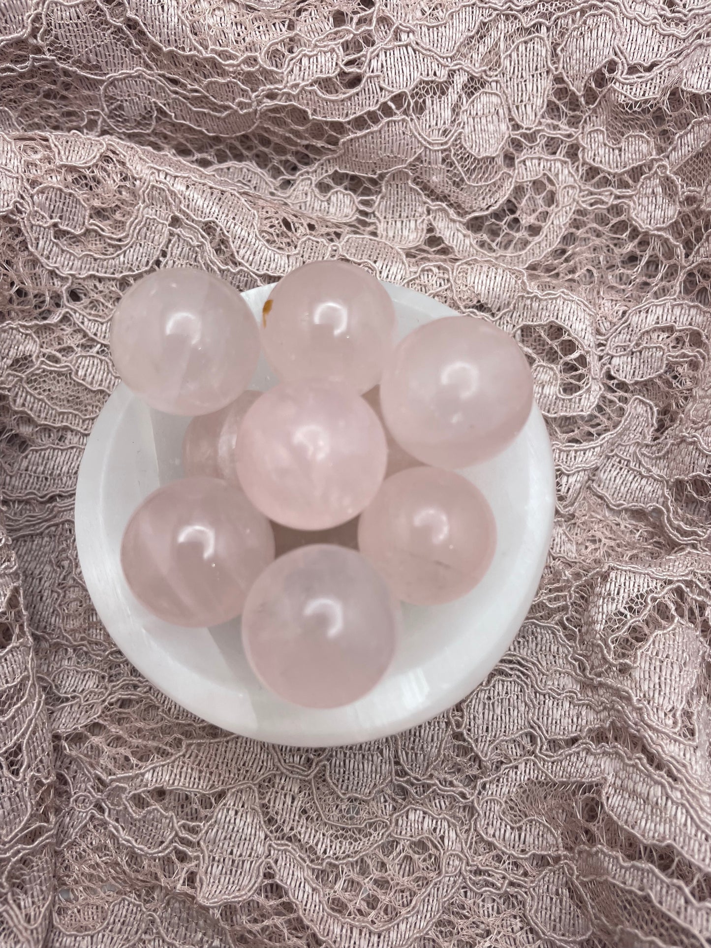 Rose Quartz sphere mini