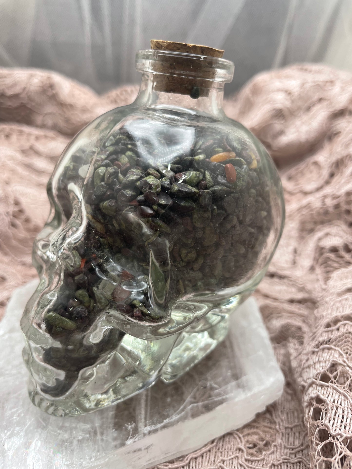 Glass skull chip bottle