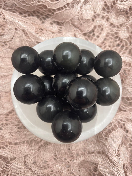 Obsidian mini spheres