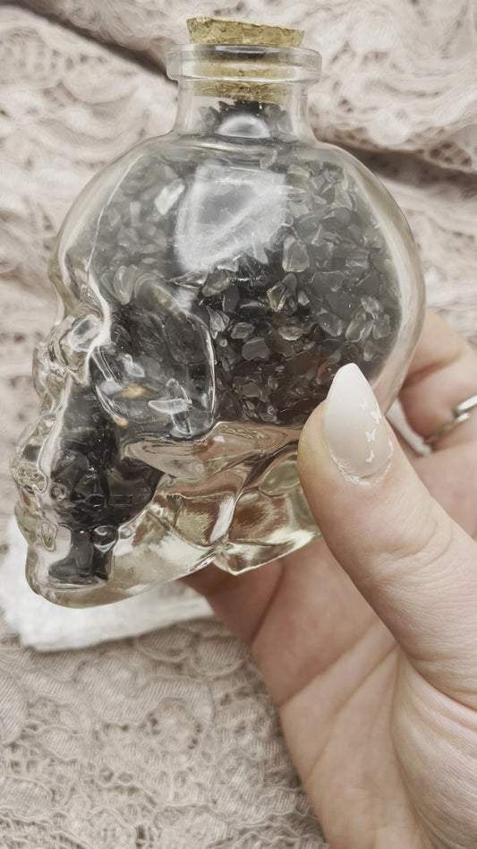 Glass skull chip bottle